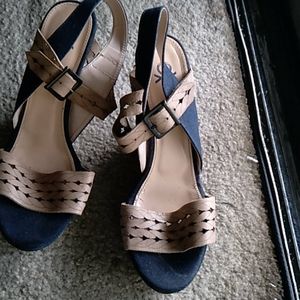 Benetton wedges suede and leather